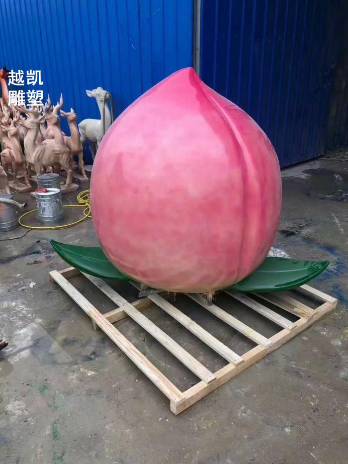 甘肃空间寿桃雕塑 制造厂家 订做喷泉果蔬雕塑
