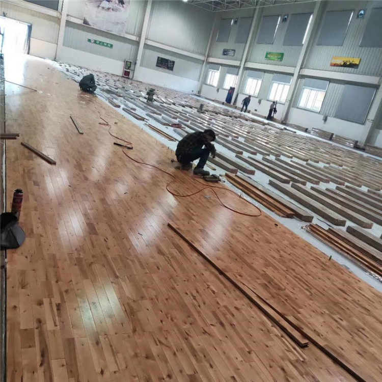 舞台实木运动木地板室内体育馆蓝球场木板防滑耐磨安装施工