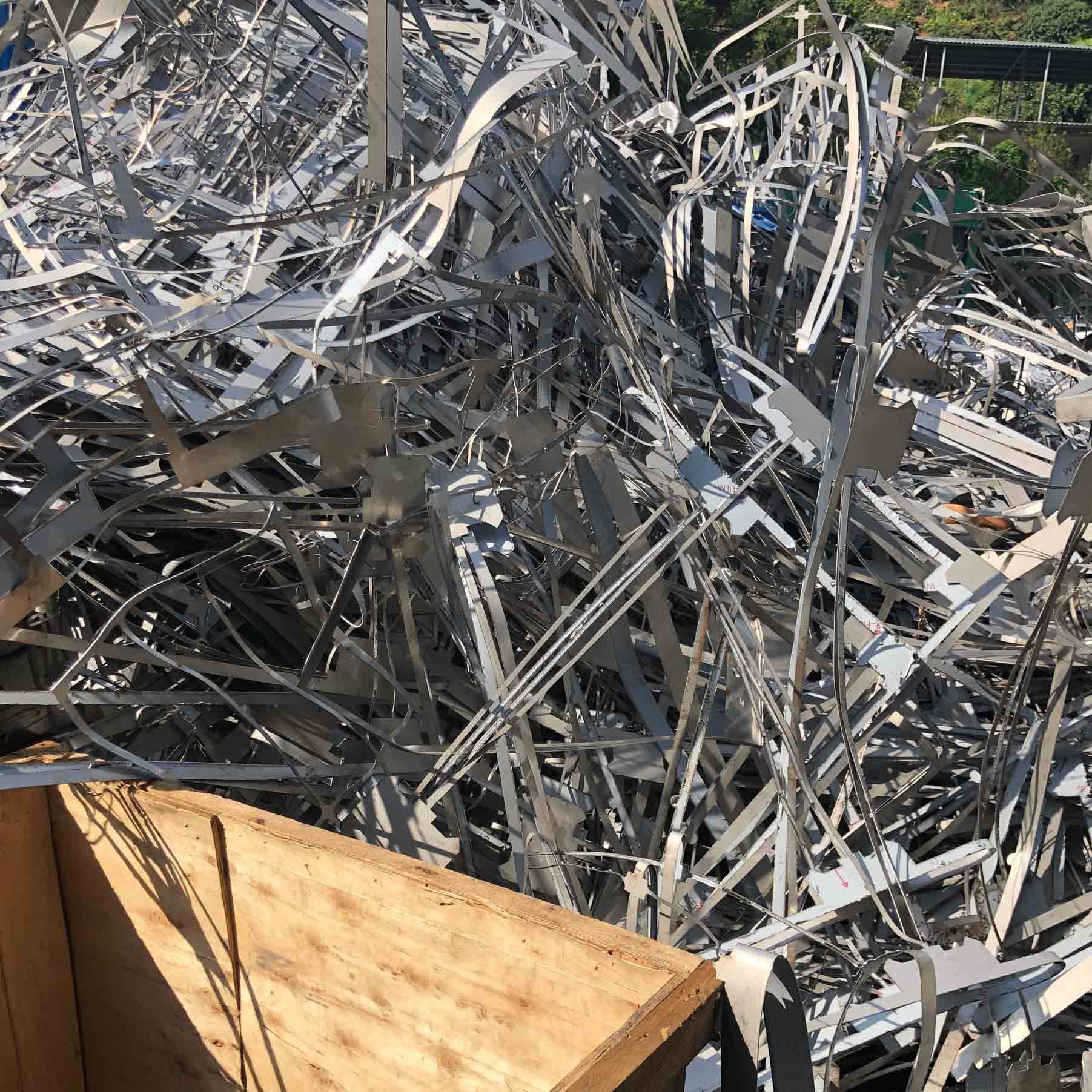 不锈钢回收公司深圳收废旧不锈钢报废不锈钢边角料