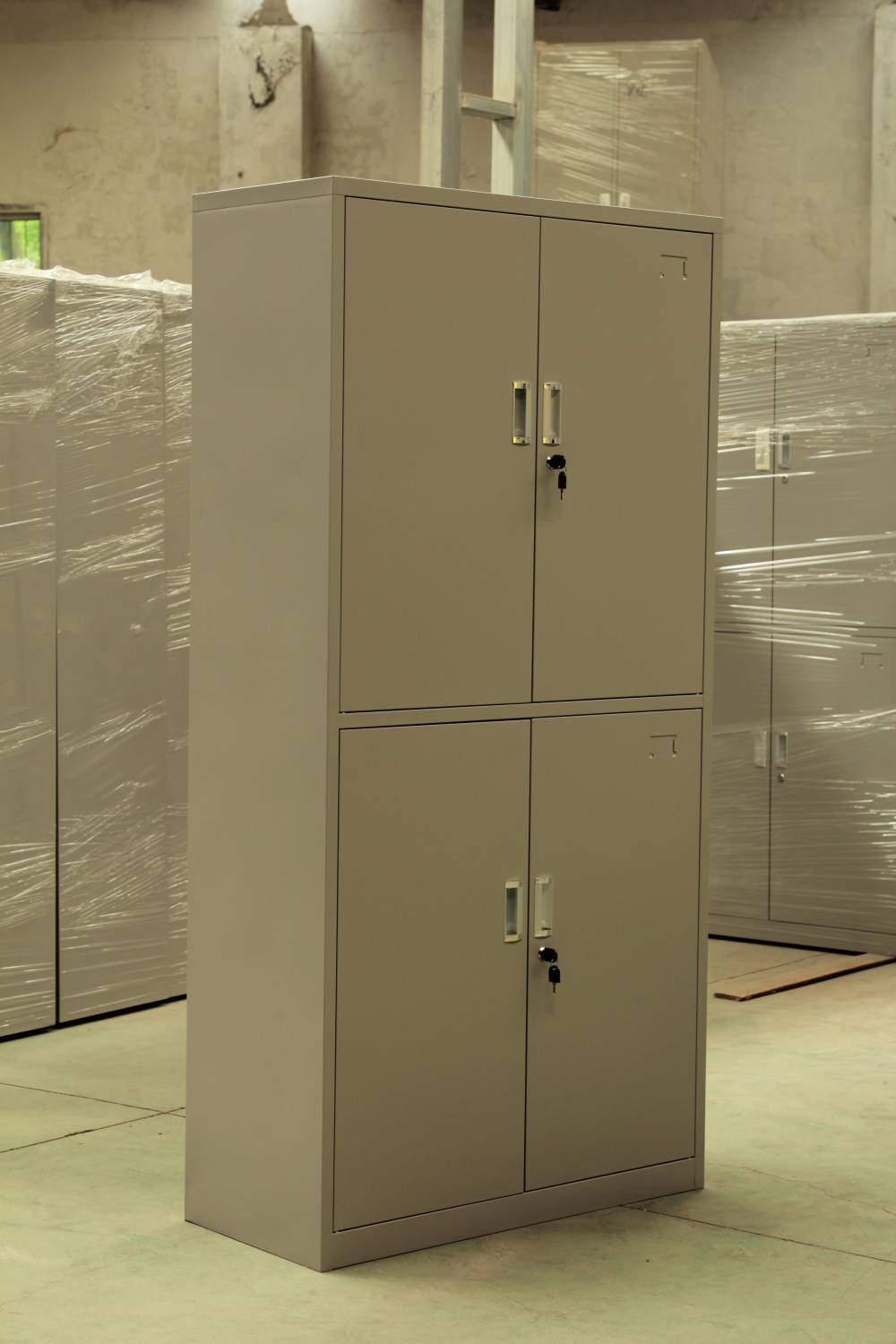 生产直销钢制文件柜 更衣柜 档案柜 等钢制家具