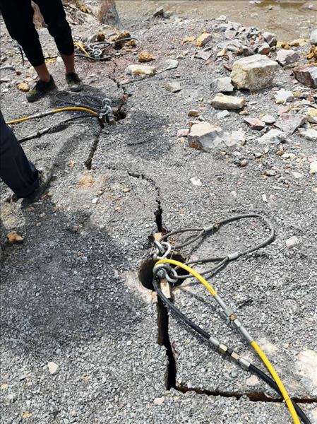 南京 矿山开采 岩石致裂 隧道施工 液压柱塞式岩石劈裂器