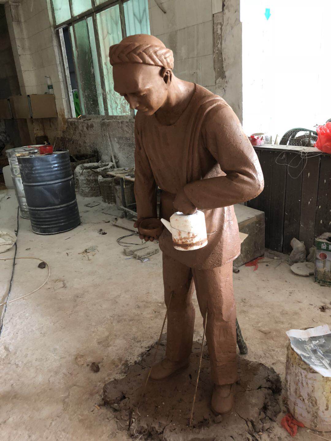 盐城仿铜人物雕塑