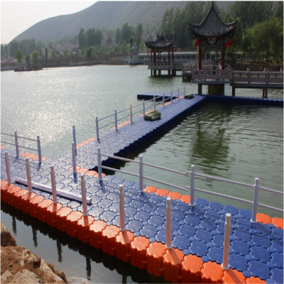 新款水上浮筒 景区网红浮桥 栈道码头平台 安装简单