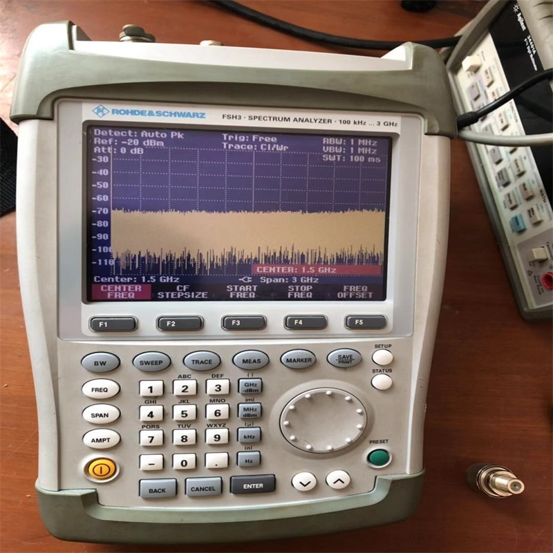 出售罗德施瓦茨 FSH3手持式频谱分析仪