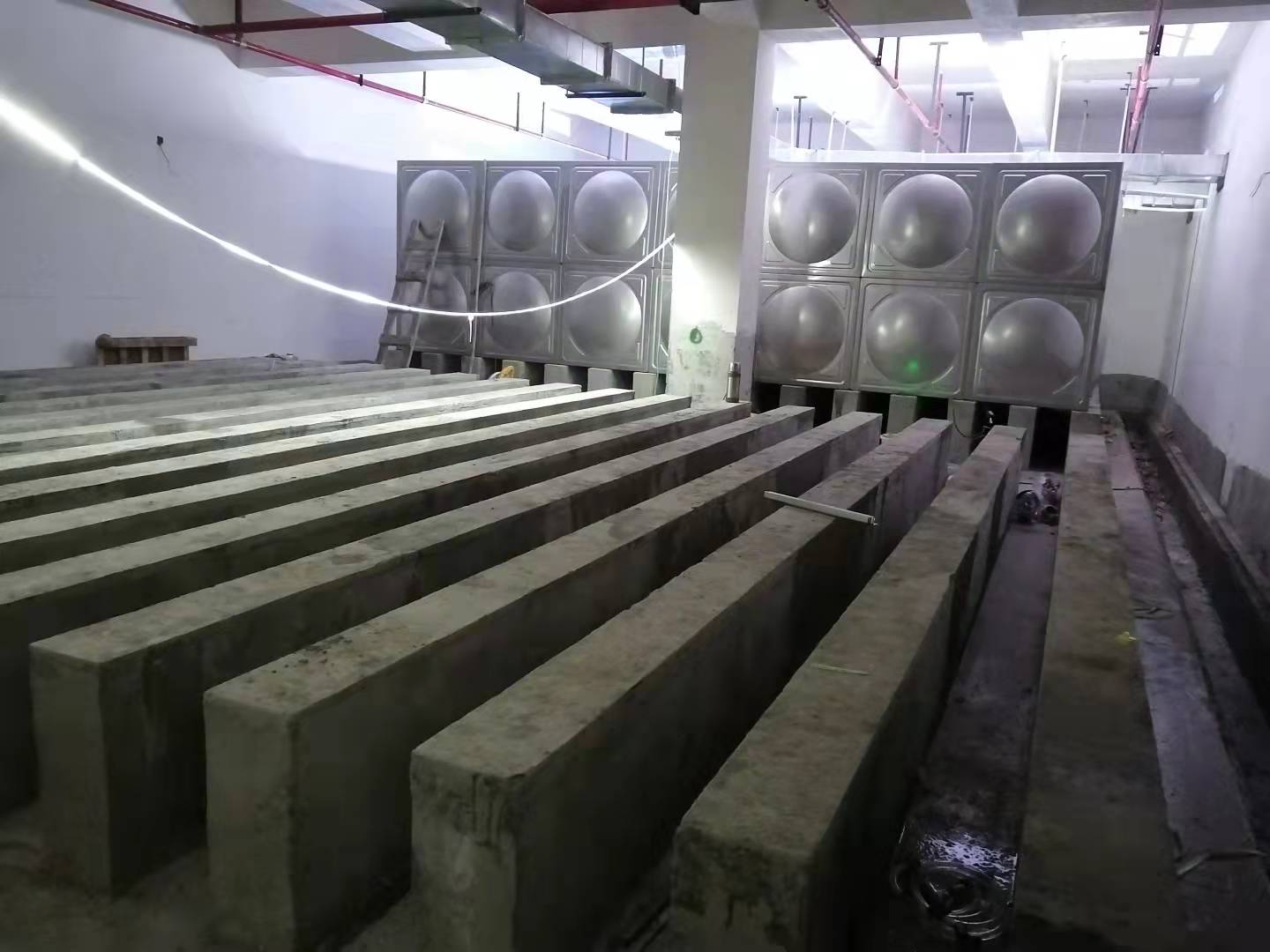 宜宾方形不锈钢拼装水箱批发厂家 泸州不锈钢水箱