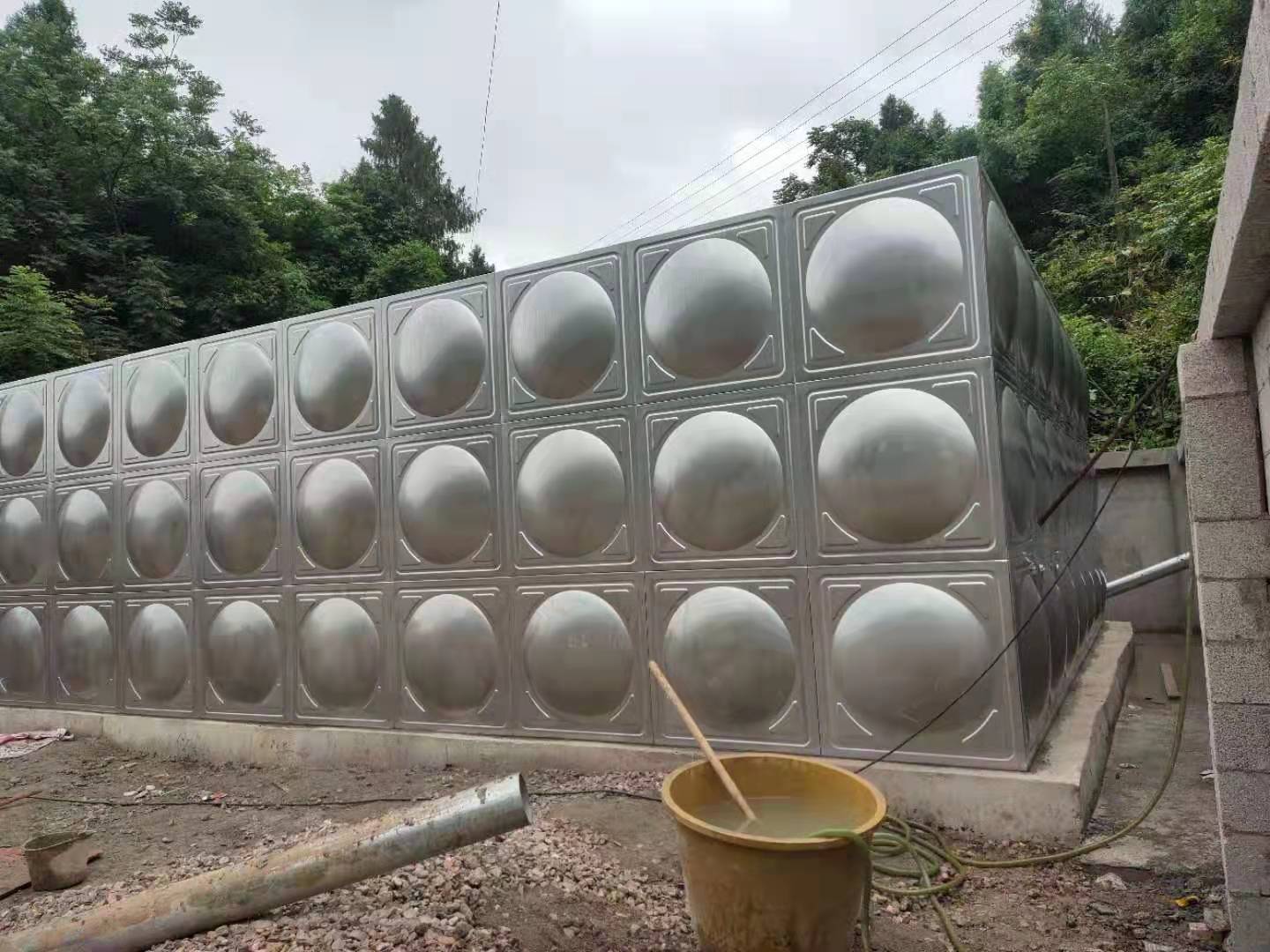 重庆綦江区方形不锈钢拼装水箱厂家
