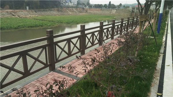 山东潍坊新农村建设栏杆仿木别墅庭院设计