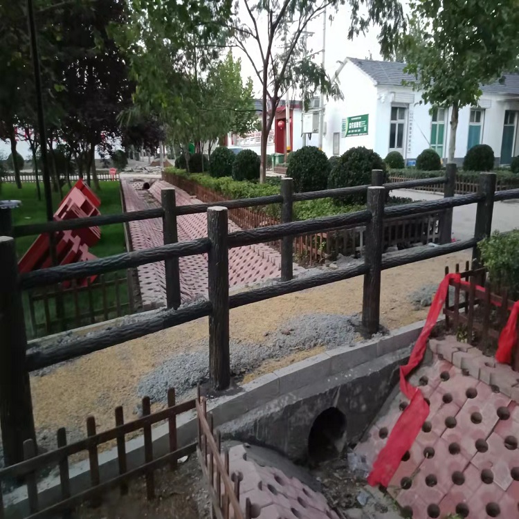 山东济南厂家直销混凝土仿木栏杆特点 水泥预制护栏生产 多种规格可选