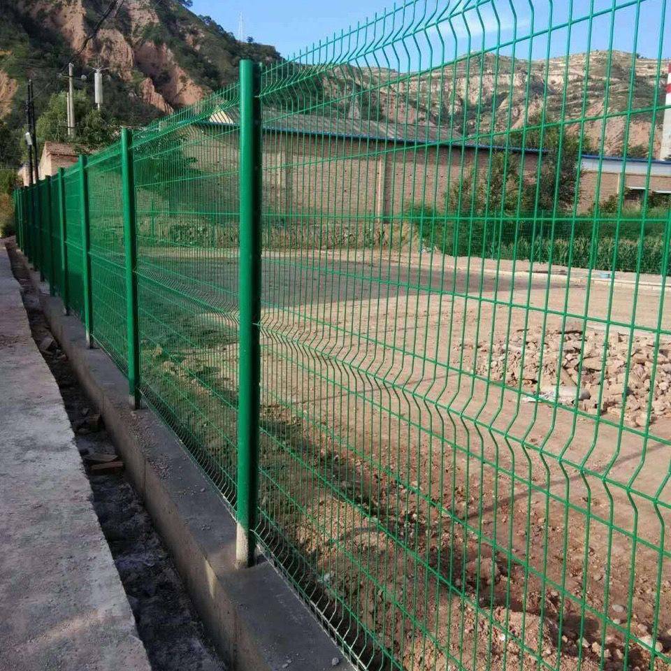 小区美观护栏铁丝网围栏栅栏户外小区隔离防护网围墙护栏加粗钢丝网