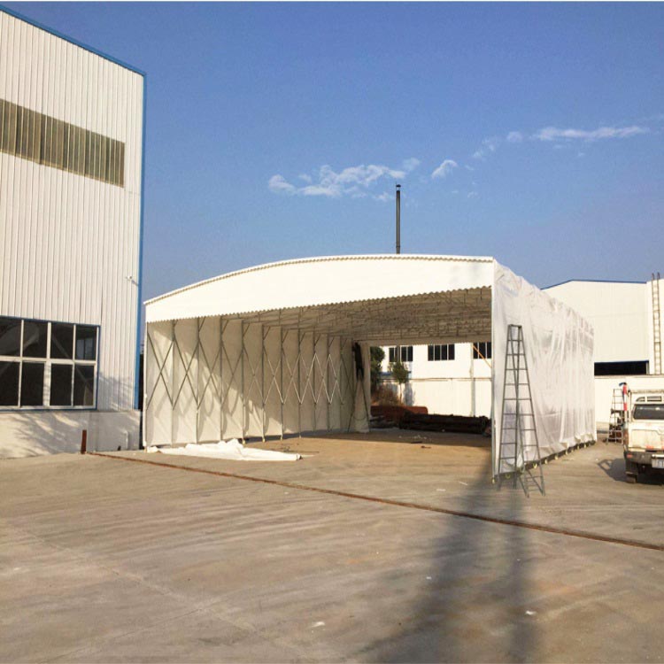 新乡卫滨工厂移动伸缩蓬 滑槽电动推拉篷 体育馆遮阳棚多种规格