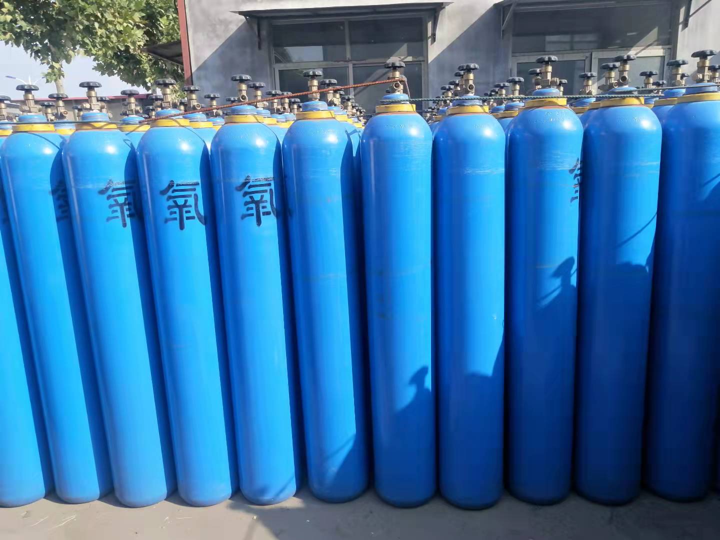 济宁协力气体 供应山东省5个9高纯氧气 助燃剂