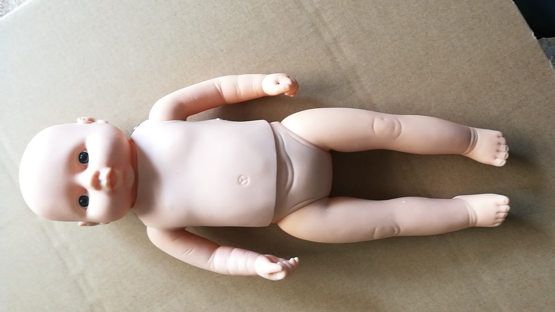XB-131新生儿生长指标评定及护理训练模型
