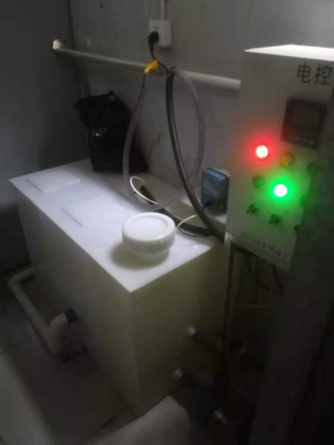 四川绵阳市整形美容门诊部医疗污水处理设备安装调试，维护维修