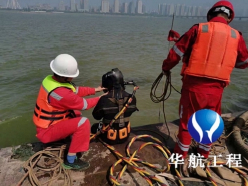 揭阳市冷却塔在线清淤公司-2022本地潜水服务队伍