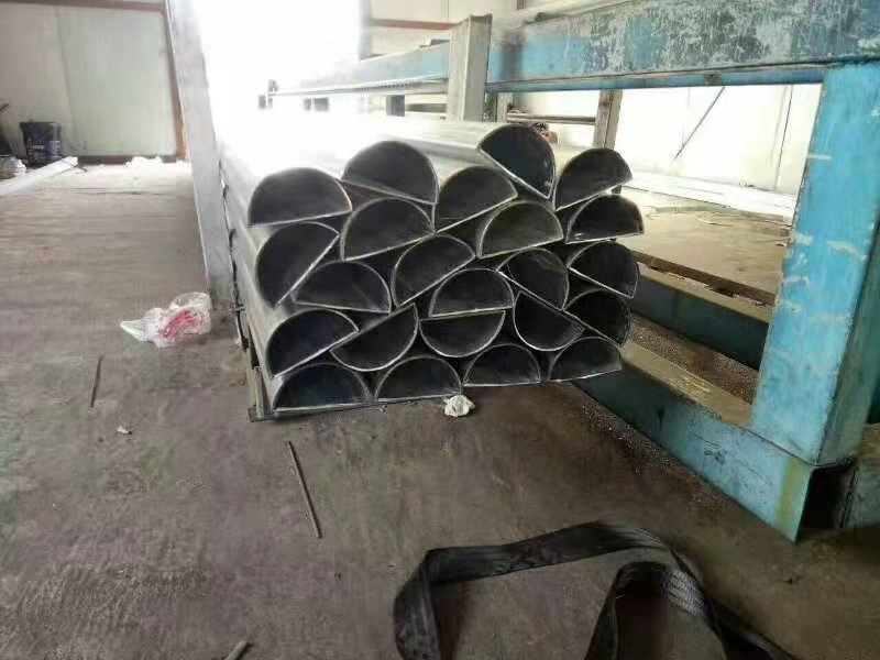 护栏异形管规格齐全-异型钢管厂家