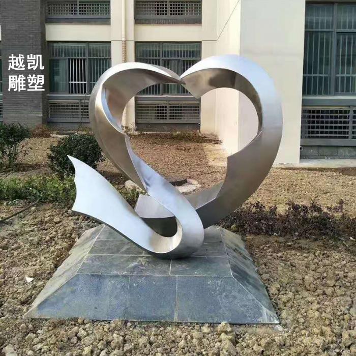 心形雕塑生产厂家 广场摆放 铁艺心形雕塑厂家