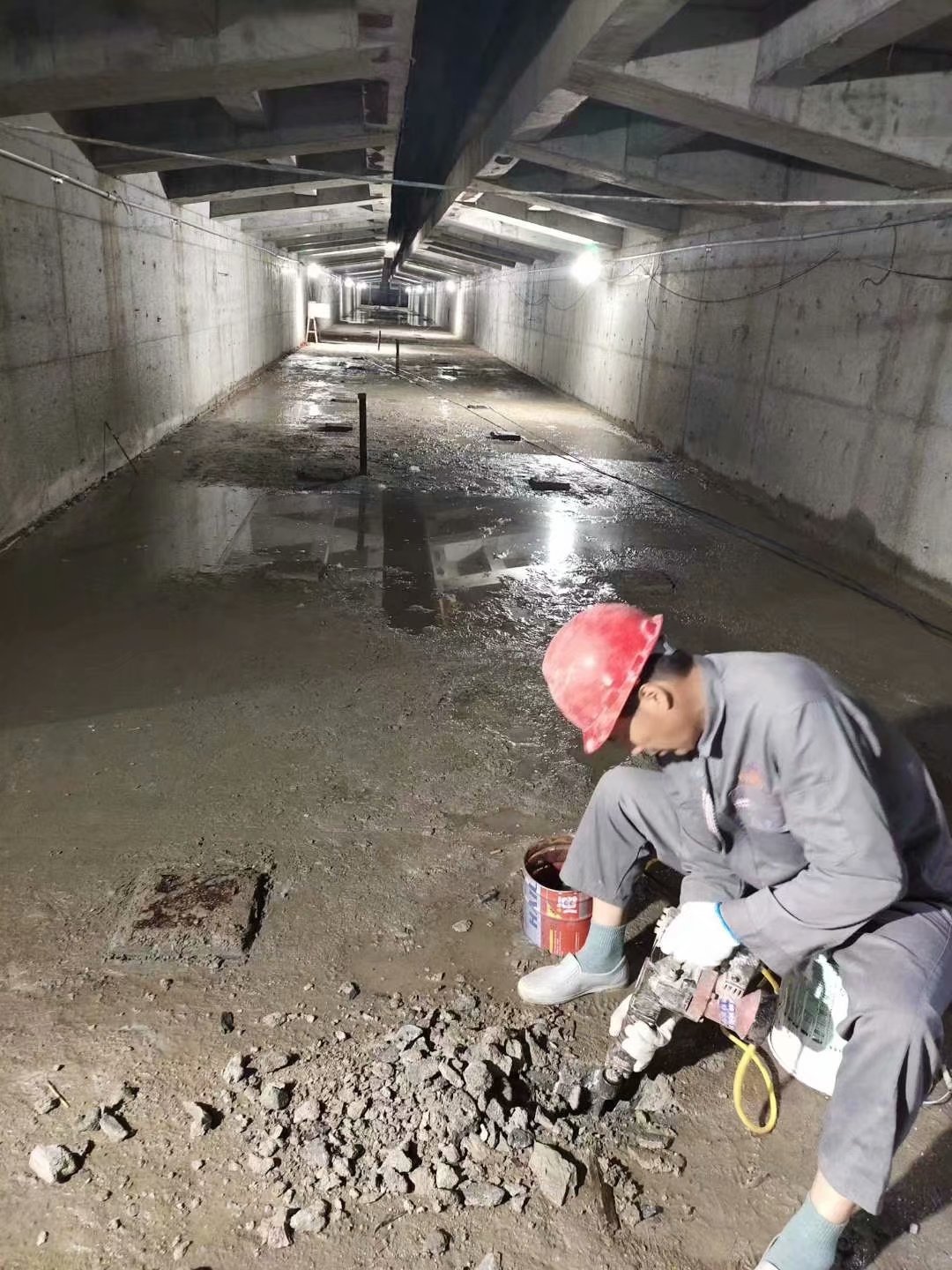 长沙地下室后浇带堵漏 盐城市之睿祥防水堵漏工程有限公司