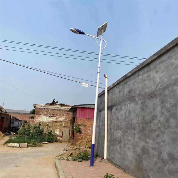 新农村太阳能路灯 6米80瓦锥形杆太阳能路灯