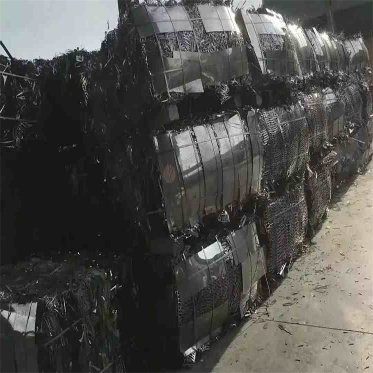 武汉东西湖区钢铁回收