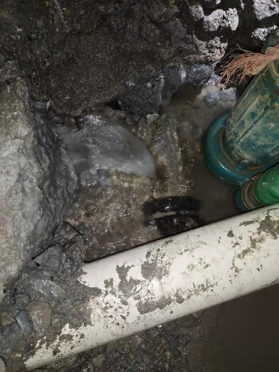 广州测水管渗漏 物流园消防漏水查漏 暗管渗漏检测自来水测漏公司