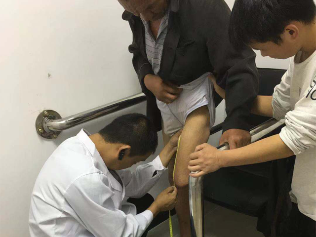 昆明双下肢截瘫行走器装配 云南晟康假肢矫形器公司供应