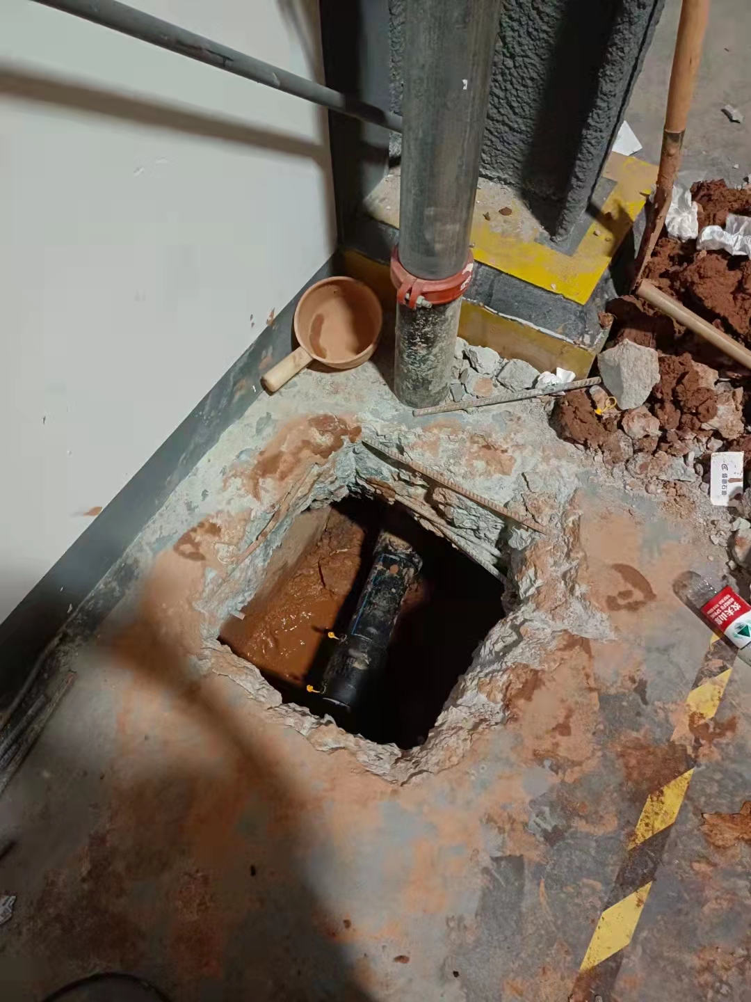 东莞长安镇室外地下暗管漏水检查，消防管渗水测漏，水管漏水检测维修