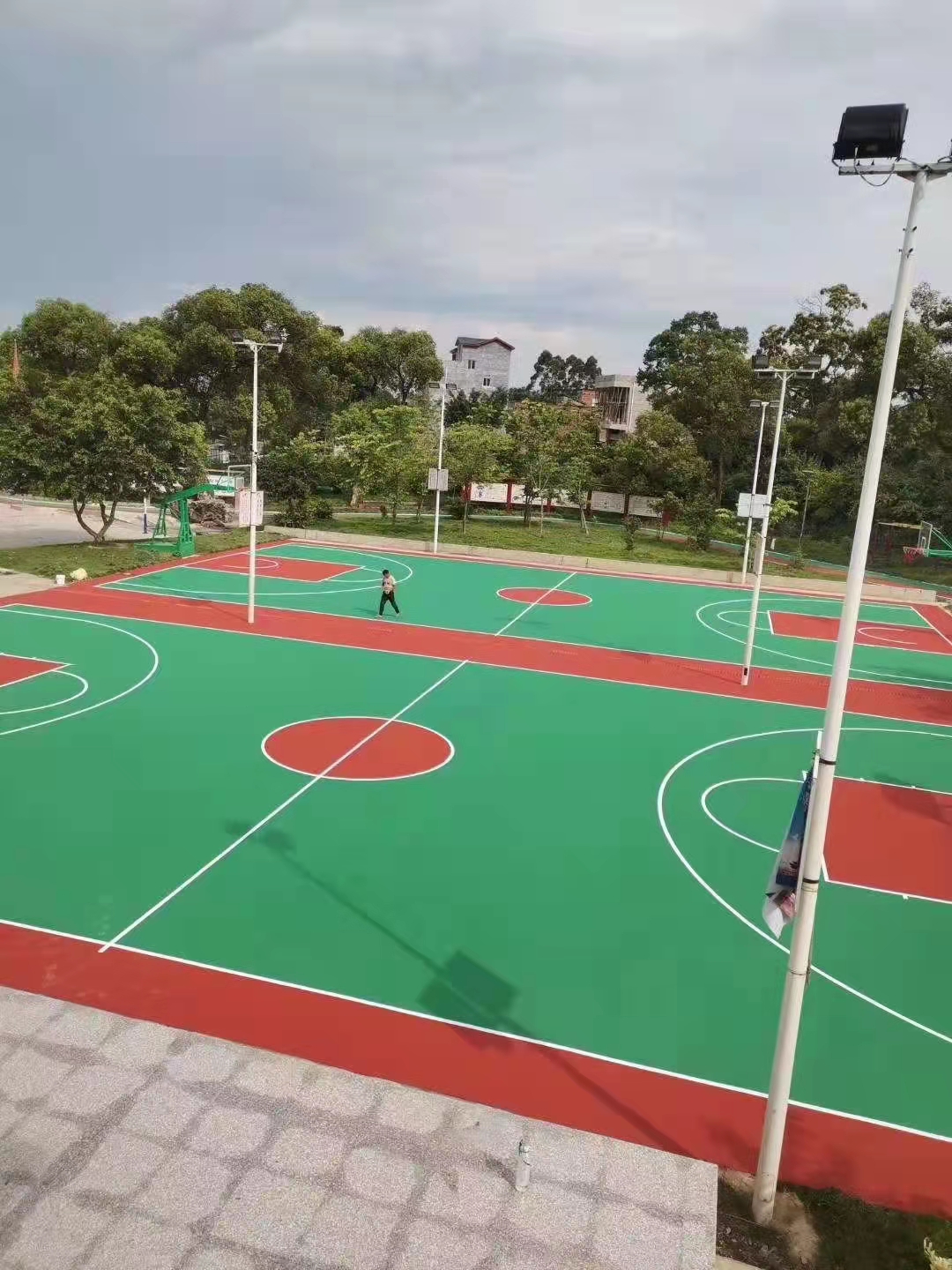 桂林全州丙稀酸网球场地坪施