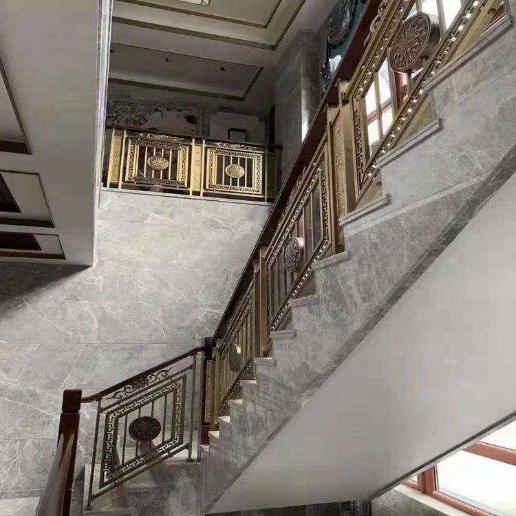 济南玫瑰沙金全铜雕刻设计铜楼梯扶手 耐看实用