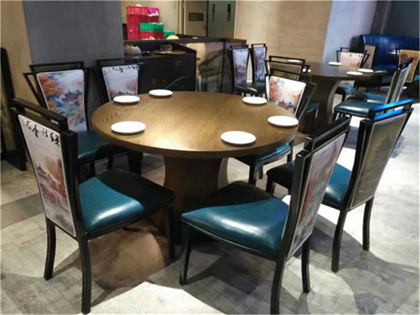 武汉M01川菜馆餐桌椅与餐厅包间区域设计