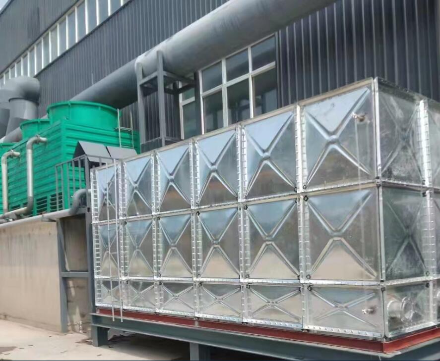 廊坊不锈钢304水箱厂家 不锈钢水箱保温 玻璃钢水箱与不锈钢水箱