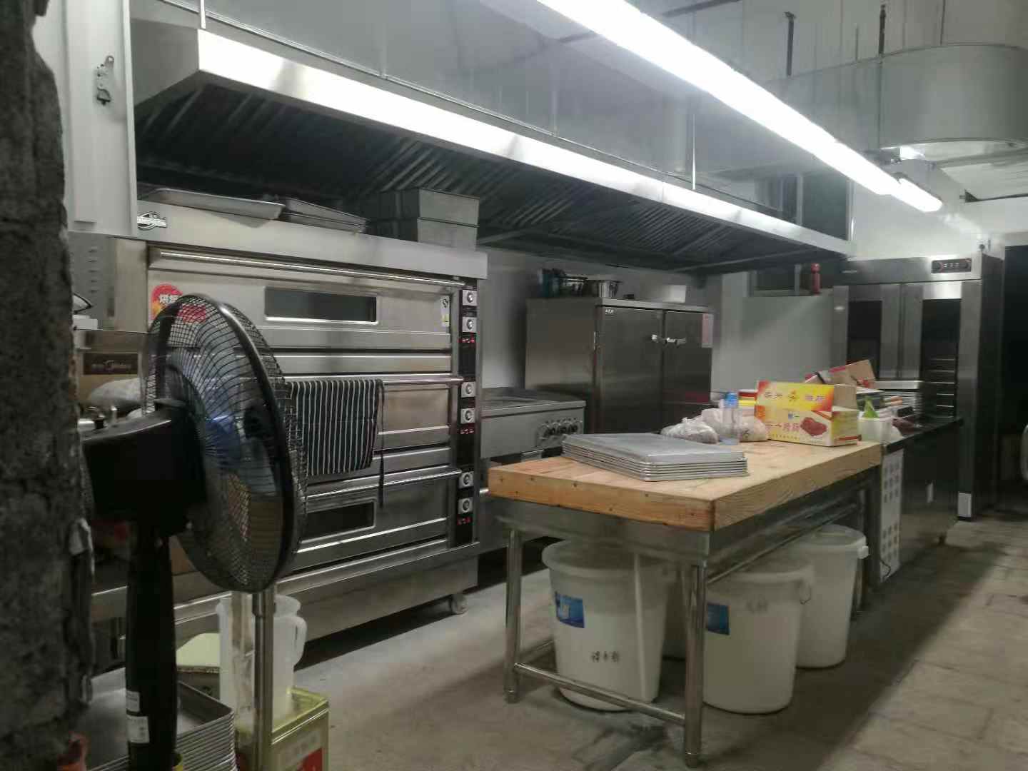 苏州市广旭酒店厨房设备回收二手酒楼厨具二手饭店餐饮设备