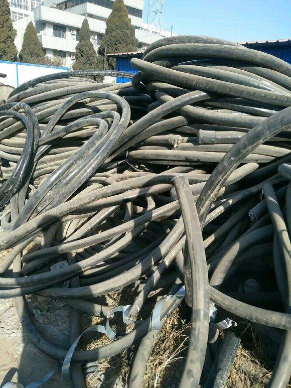 嘉善废铜回收带皮废旧电缆回收