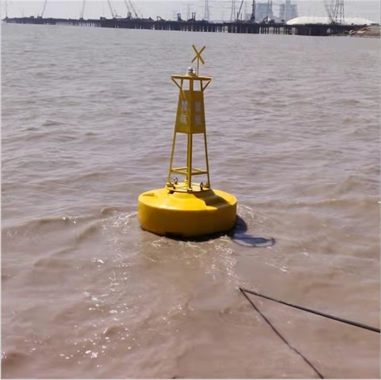 港口区域施工助航警示航标非钢制聚乙烯材质浮鼓应用
