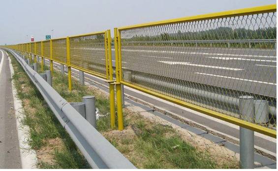 道路防落隔离网 公路铁路框架围栏 菱形孔钢板网 桥梁防抛网定制