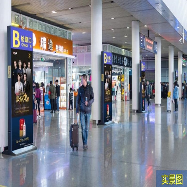 广州南站三层出发厅检票口LED广告优惠价