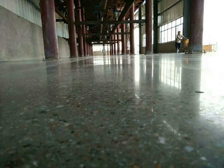 常德武陵区厂房仓库水泥地面固化抛光地板起灰处理,水泥地硬化