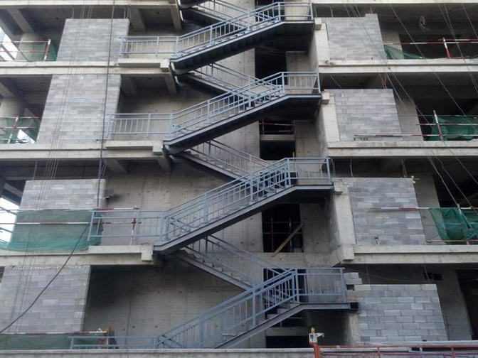 扬州消防钢结构楼梯公司 上海拓立建筑装饰工程供应