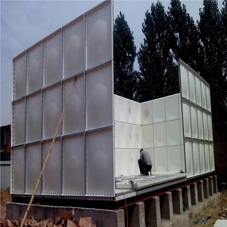 定制生产玻璃钢水箱 方形玻璃钢水箱工厂供应