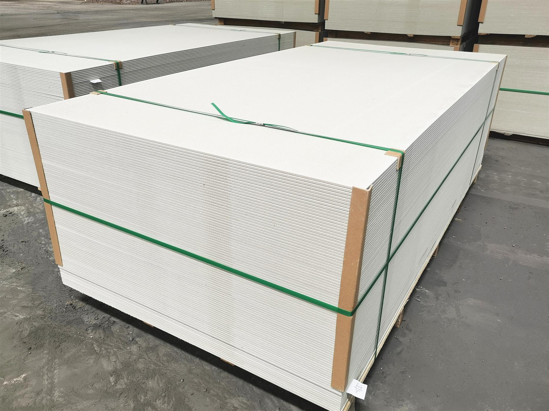 华纤硅酸钙板厂家生产多厚度硅酸钙板 型号齐全