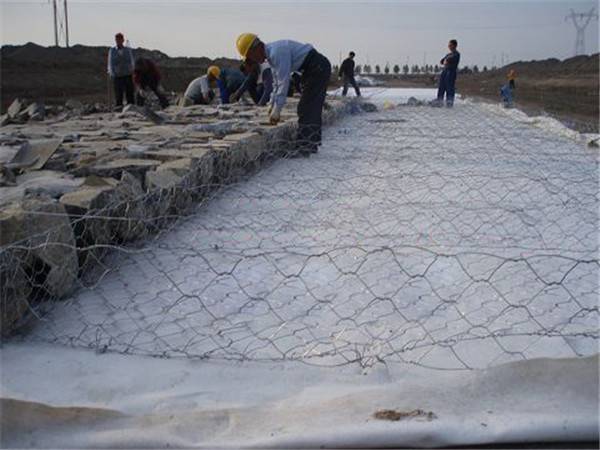 格宾石笼挡墙厂家 铁丝网批发厂家 护坡石笼网价格