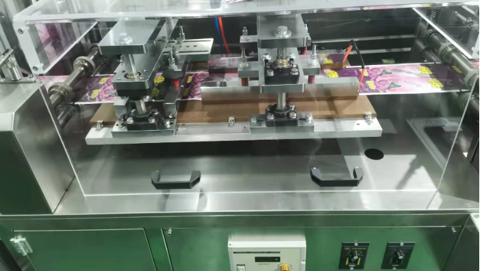 嘉兴什么全自动凡士林纱布包装机欢迎选购 推荐咨询 嘉兴中明智能设备供应