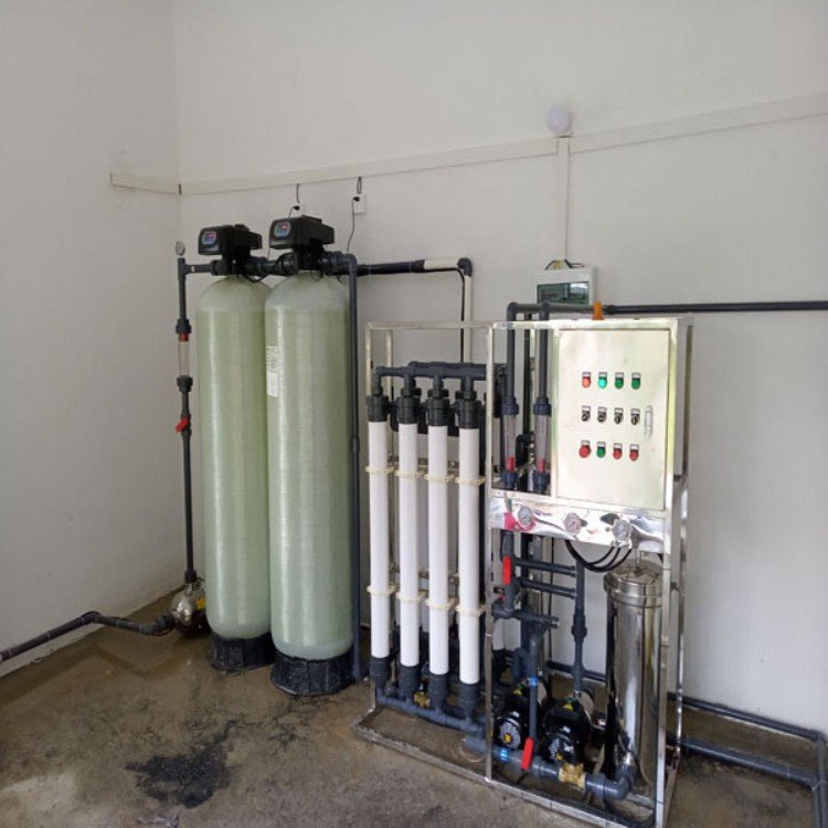 南京纯化水设备 GMP纯水设备维修维护保养 规格齐全 水质稳定