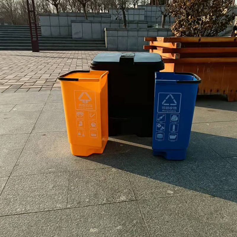 吉林大号垃圾箱 图案可改 四色挂车垃圾桶厂家