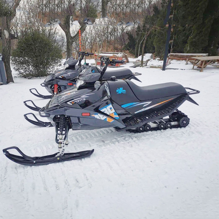 大型小型履带式 汽油电动雪地模特 电动汽油雪坡 雪橇车游玩