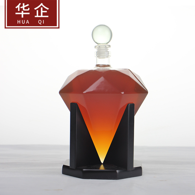 河间华企生产异形精美欧式钻石醒酒器套装高硼硅玻璃酒瓶