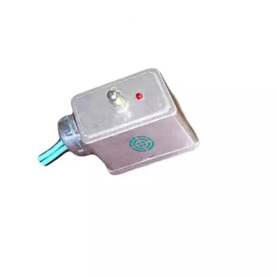 LM18-3020A交流二线常开防水接近开关、接近传感器