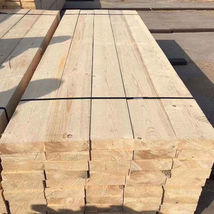 兴化市建筑方木 工地工程用4米白松工地木方 实力工厂