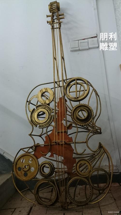 大提琴雕塑景观厂家哪家好 乐器类工程制作 校园玻璃钢琴雕塑