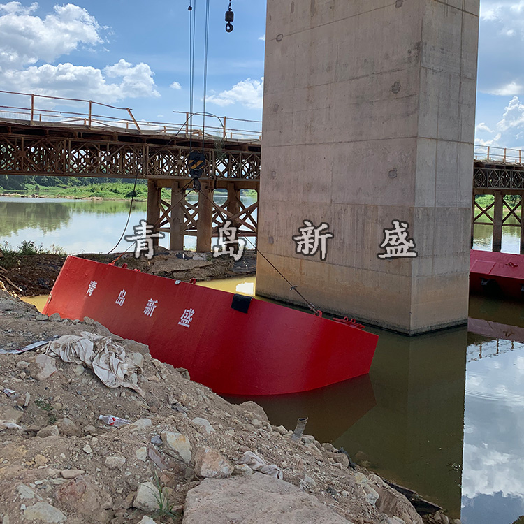 青岛新盛生产浮动式防船撞桥墩保护装置