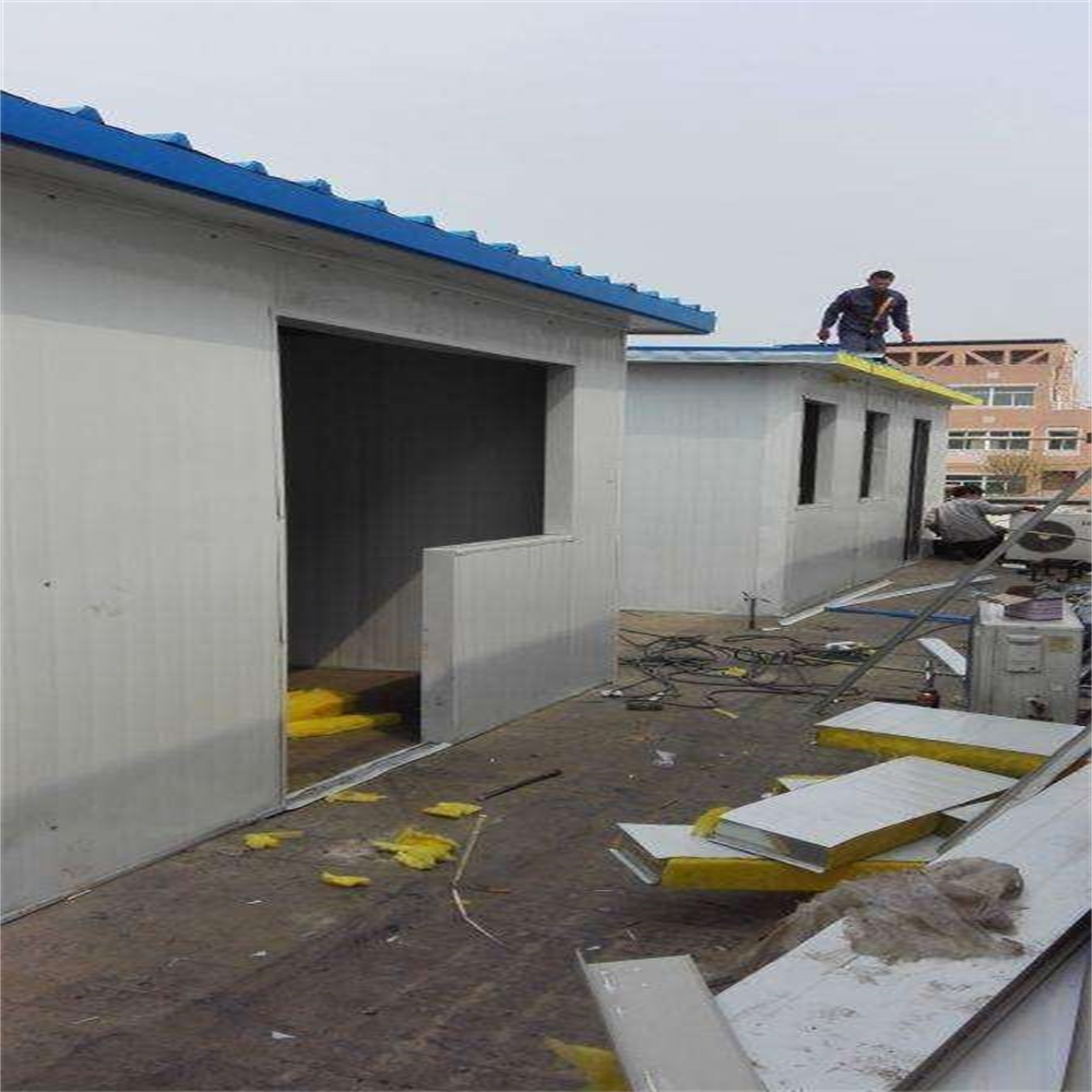 北京昌平厂房车间隔断定做 雨棚阳光板施工供应商